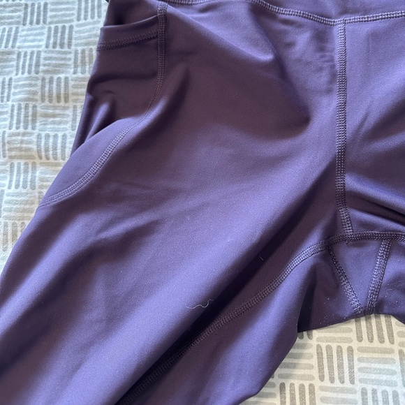 Old Navy Active Power Soft High Rise Leggings Go Dry Purple With Pockets - Picture 5 of 8